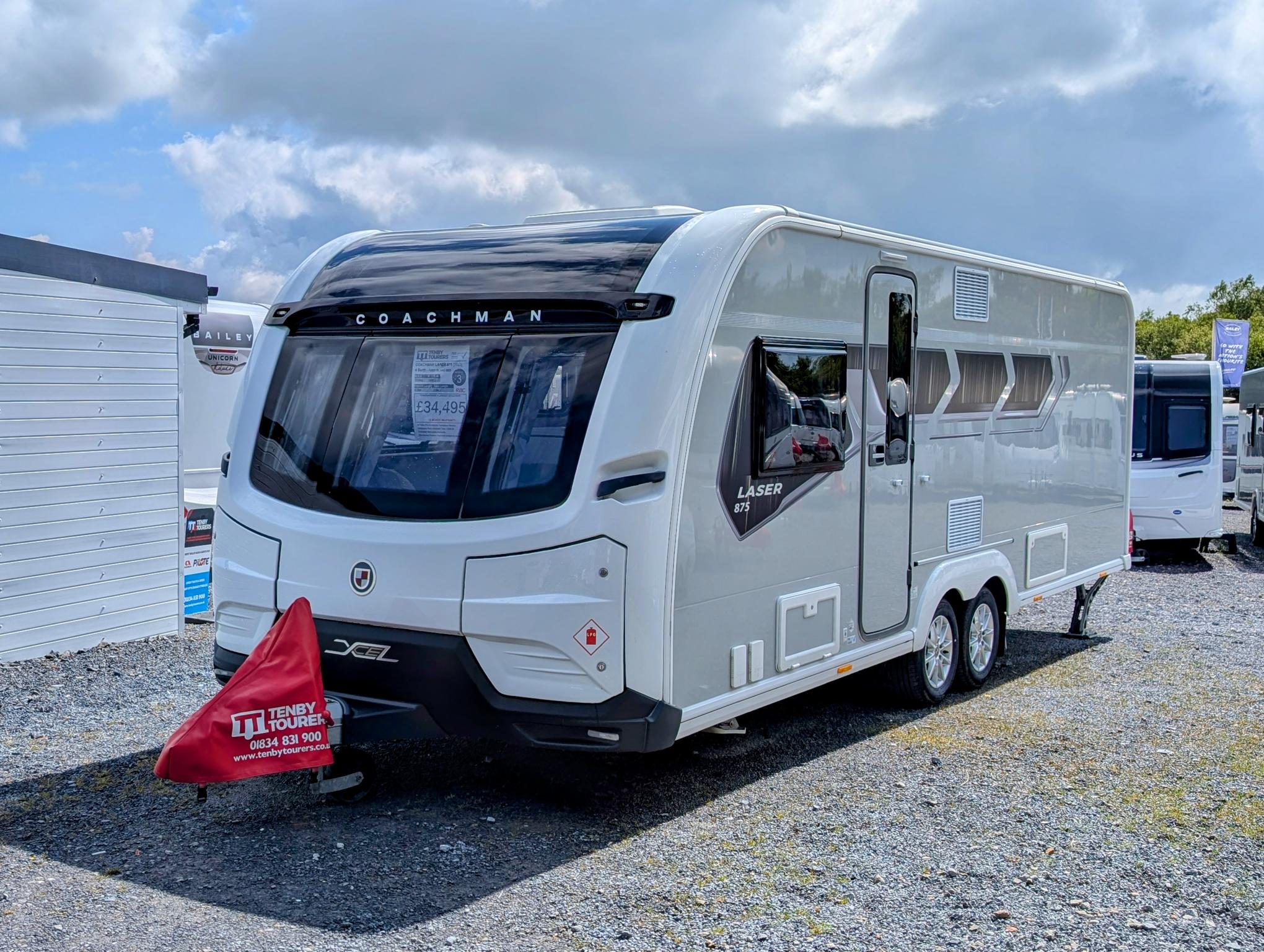 COACHMAN LASER 875 For Sale
