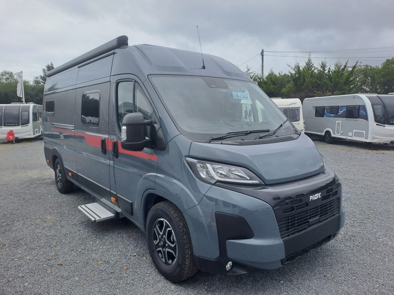 PILOTE V630J For Sale