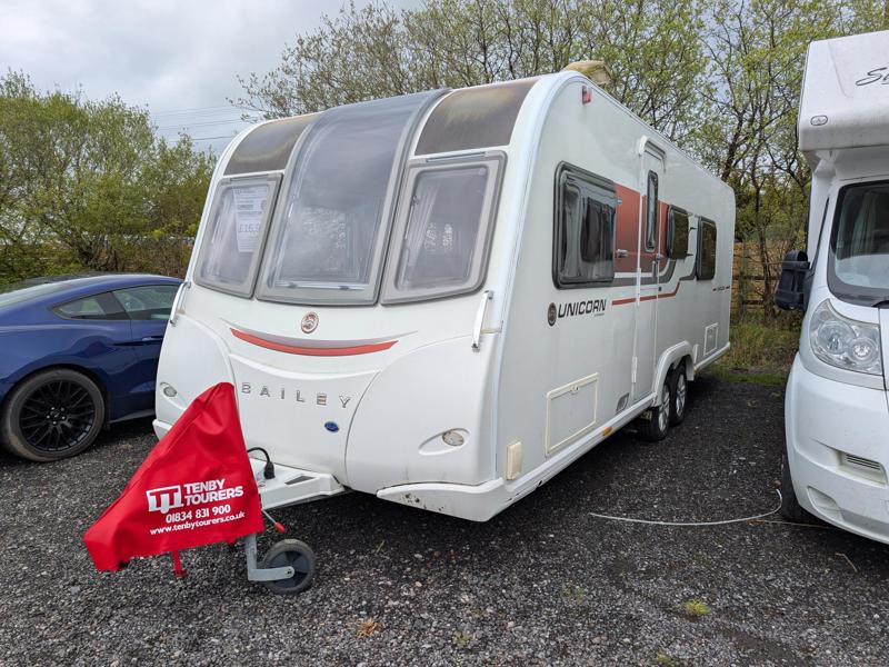 BAILEY UNICORN BARCELONA For Sale