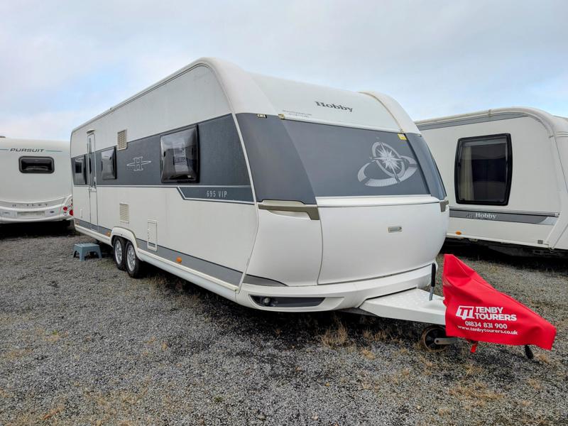 HOBBY EXCELLENT 695 For Sale