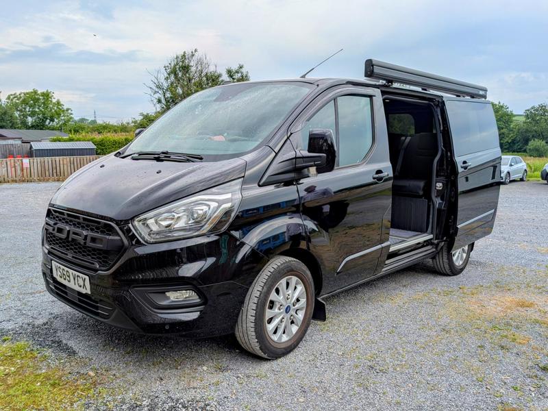 FORD TRANSIT CUSTOM (MANUAL) For Sale